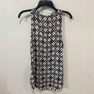 LOFT Geometric Mosaic Diamond Pleated Scoop Neck Tank Top Blouse [Size Medium]